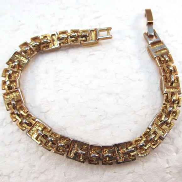 Gold Tone Rhinestone Link Bracelet Size 7.25 - Picture 7 of 14